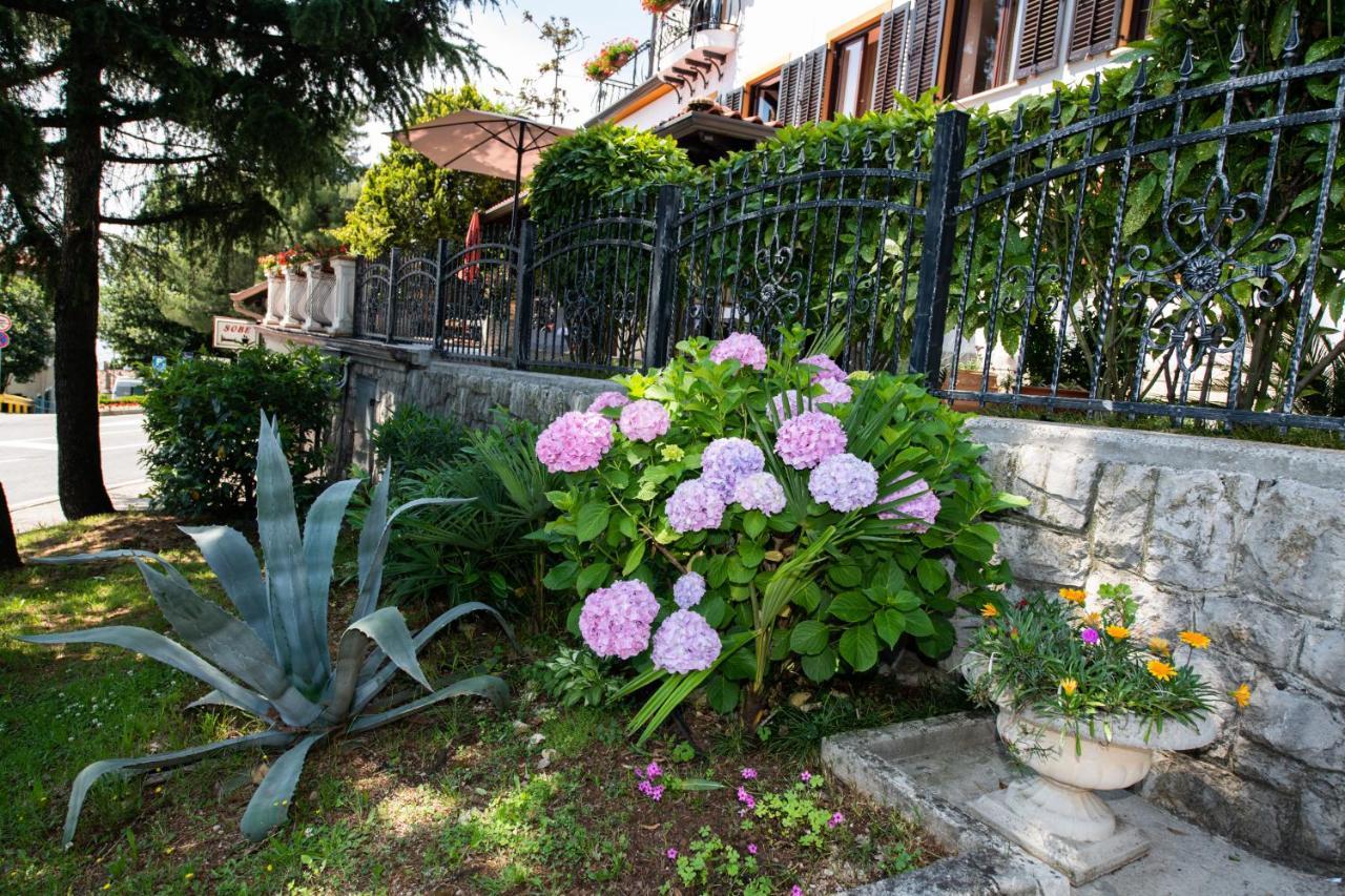 Apartment Amalia Volosko Opatija Exterior foto